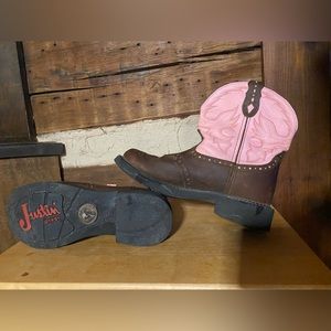 Justin Gypsy Cowboy Boots
